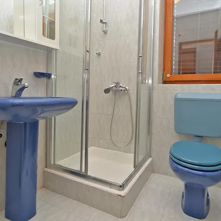 828 Apartamento