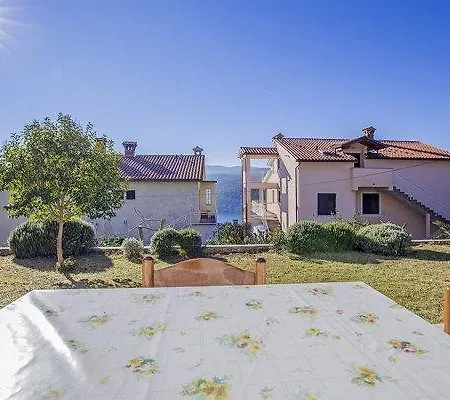 828 Apartment Rabac
