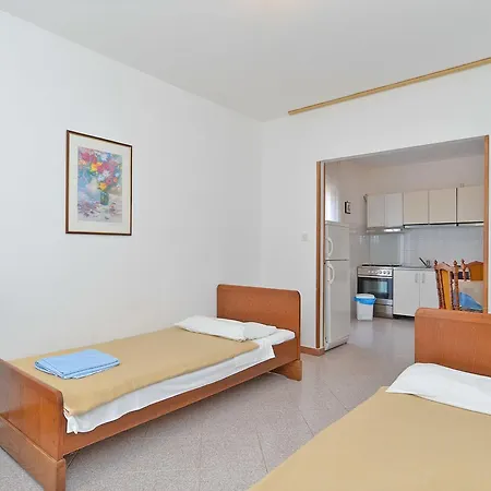 Apartment 828 Rabac