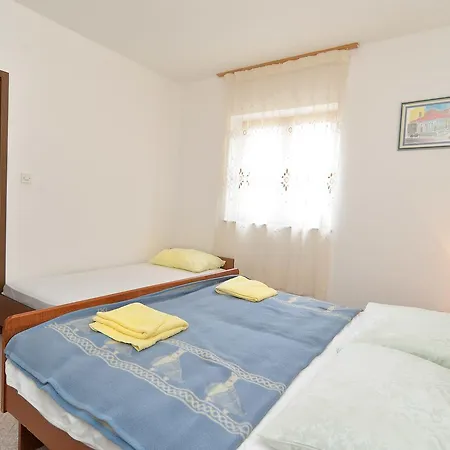 828 Apartment *